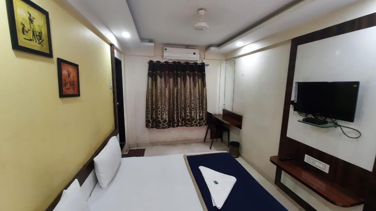 Hotel Royal Treat Kolhapur Exterior foto