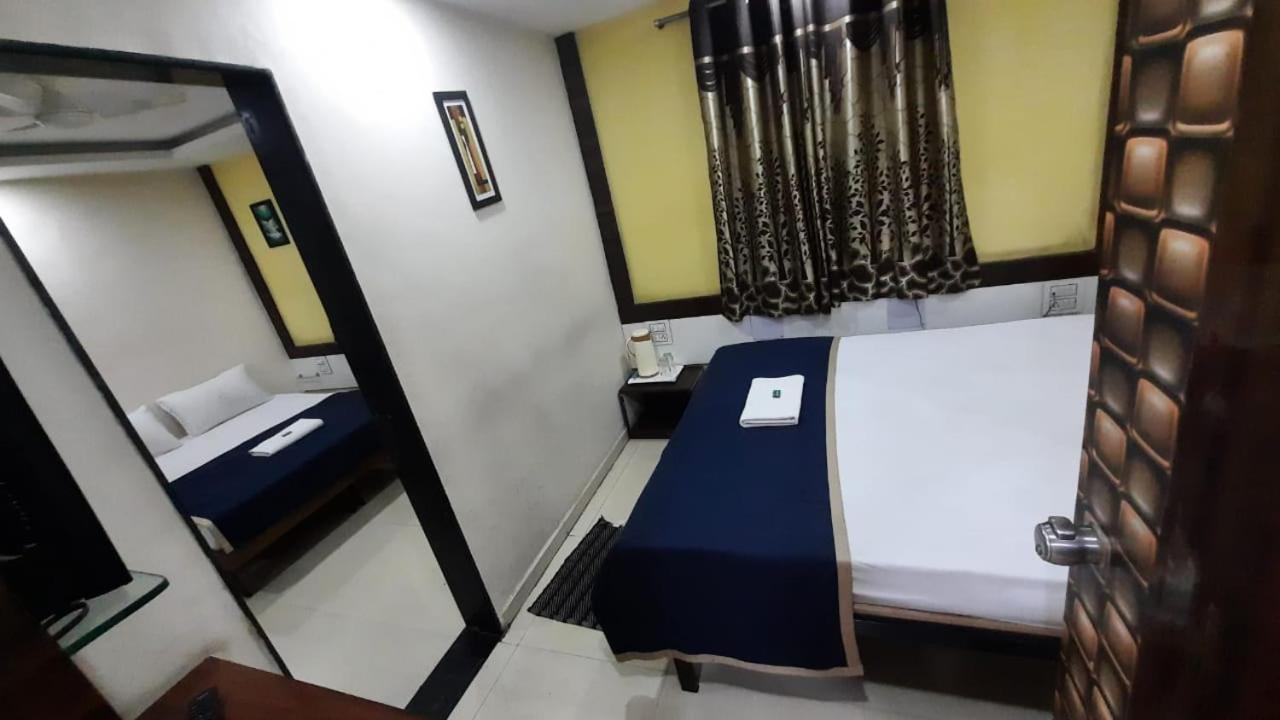Hotel Royal Treat Kolhapur Exterior foto