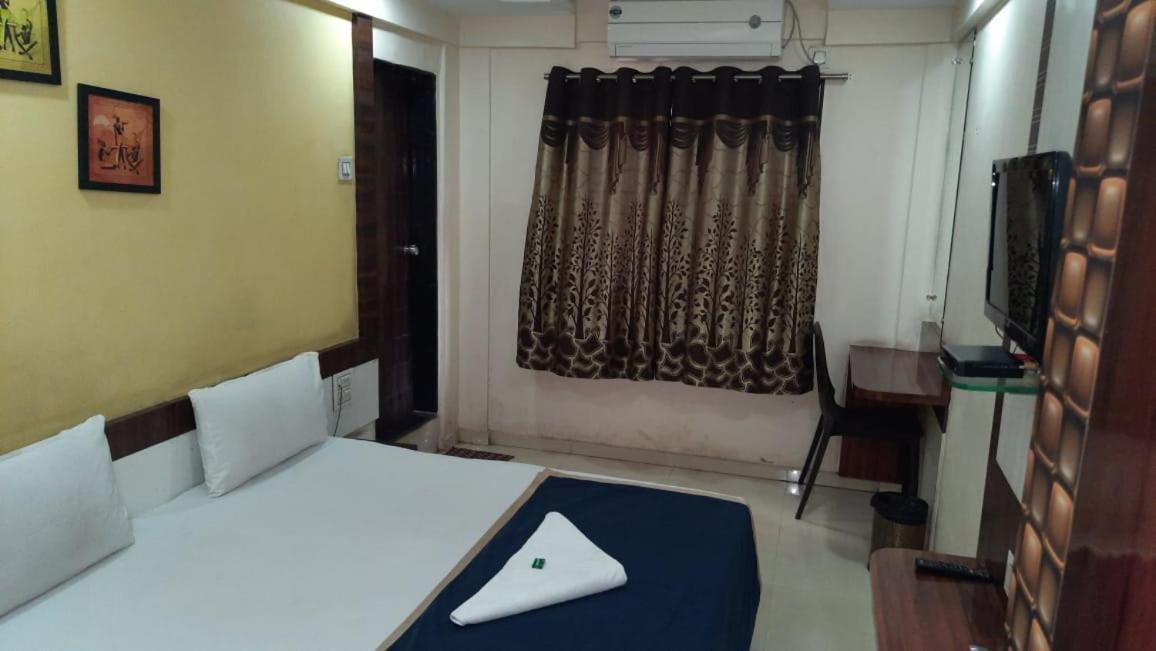 Hotel Royal Treat Kolhapur Exterior foto