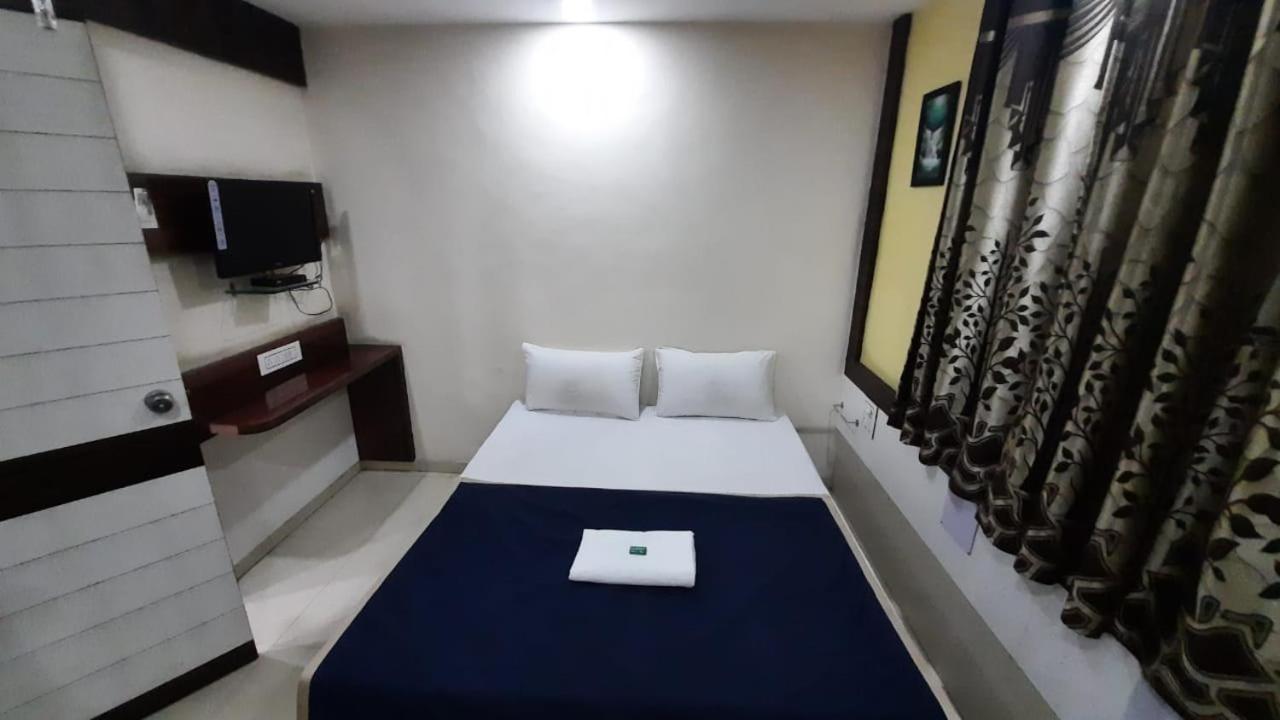 Hotel Royal Treat Kolhapur Exterior foto